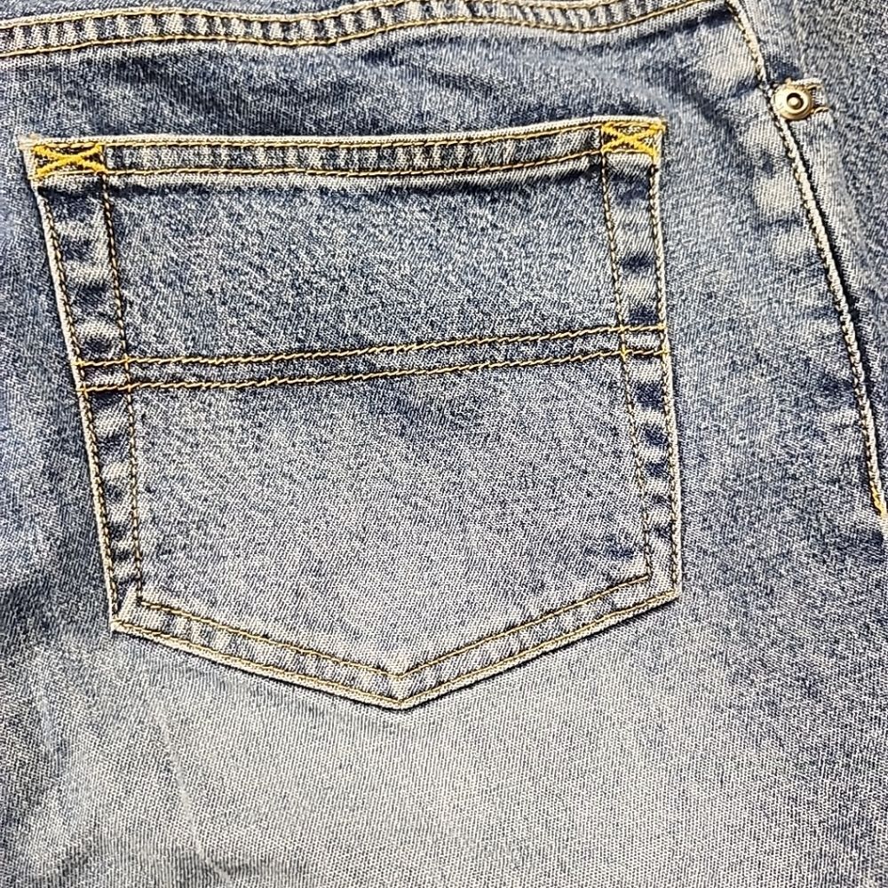 Womyn Made In Hong Kong Jeans Womens 6 Boot Cut Medium Wash Stretch Distressed - Picture 5 of 8